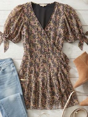 LC Lauren Conrad Floral Dress size Large